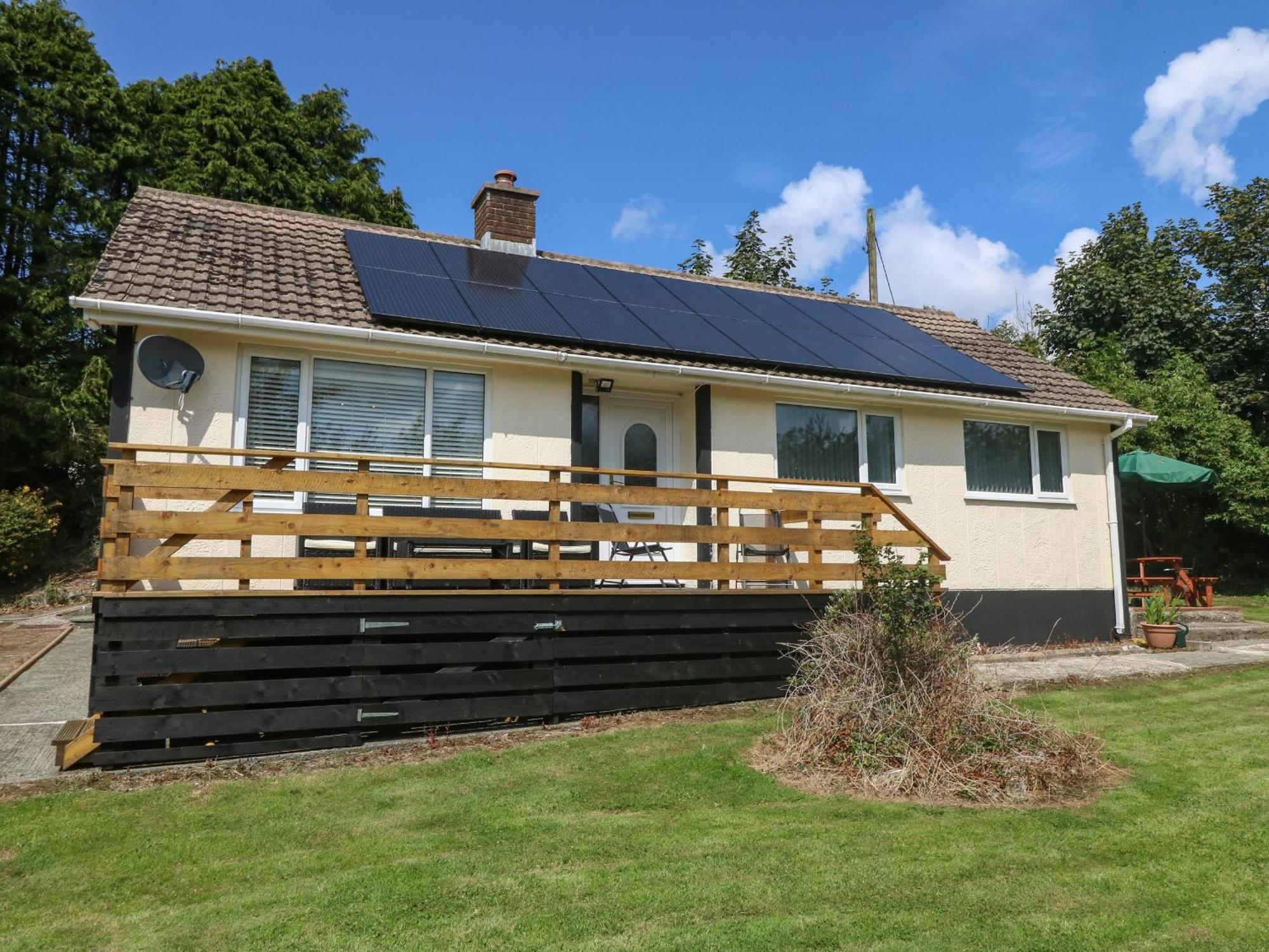Petlyns Patch Villa Holyhead Bagian luar foto